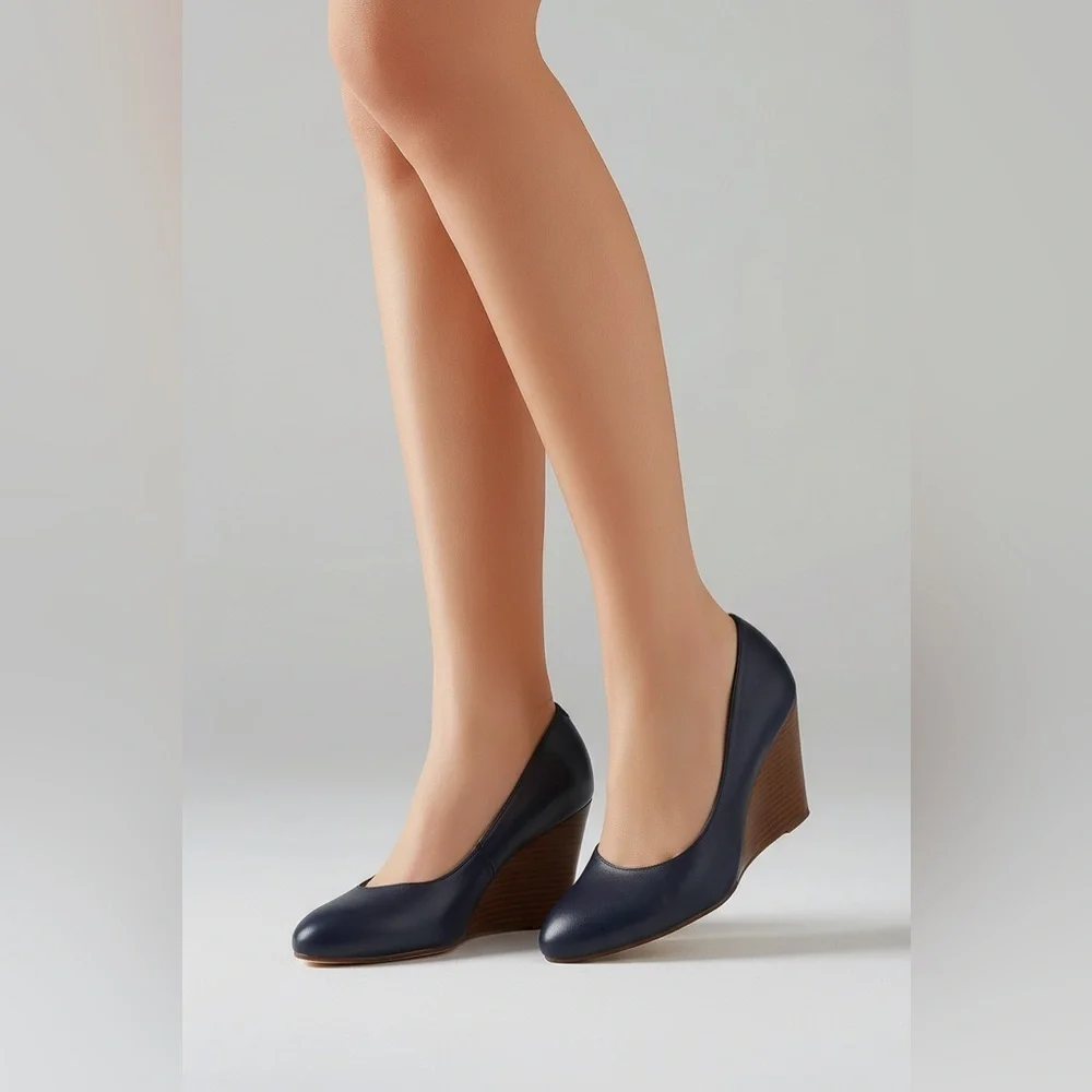 NWT Nine West Jazzin Almond Toe Wedges size9M blue vavy